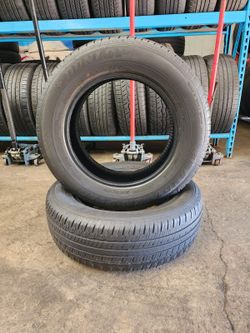 🔥 (2) 225 65 17 Dunlop All Season Tires
