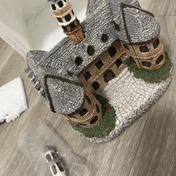 1986 Ron Gordon Designs Historic Landmark Figure