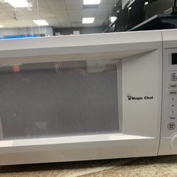 Magic Chef Microwave (834085-1)