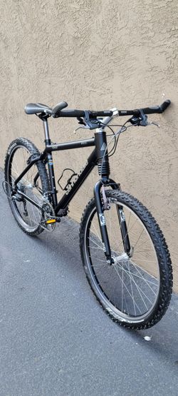 Cannondale F500 CAAD Mountain Bike / Mate Black