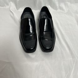 Men black slip on dress shoes