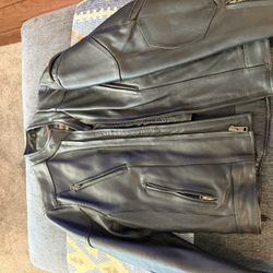 Ultimate Rider Heavy Leather Motorcycle Jacket - Size 44