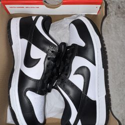 Nike Dunk Low PANDAS