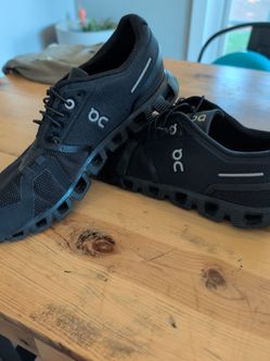 On cloud running Shoes