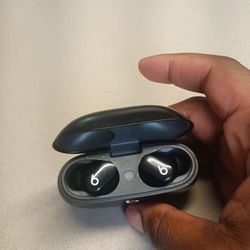 Beats Pros Like New