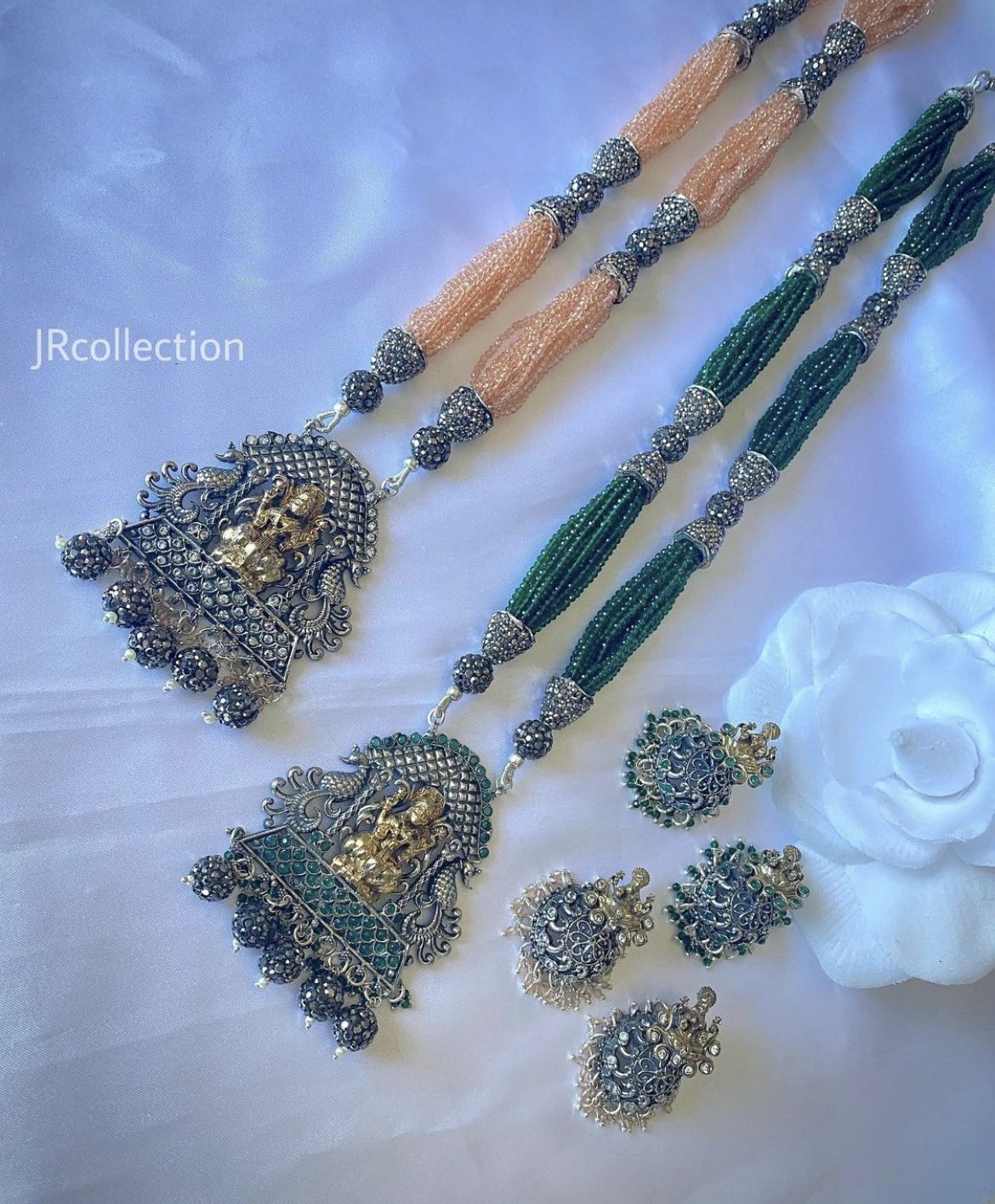 Laxmi Pendant Set On Two Colors