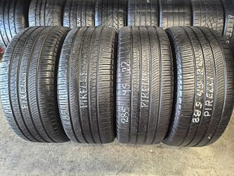 285/45/22 Pirelli Scorpions Zero