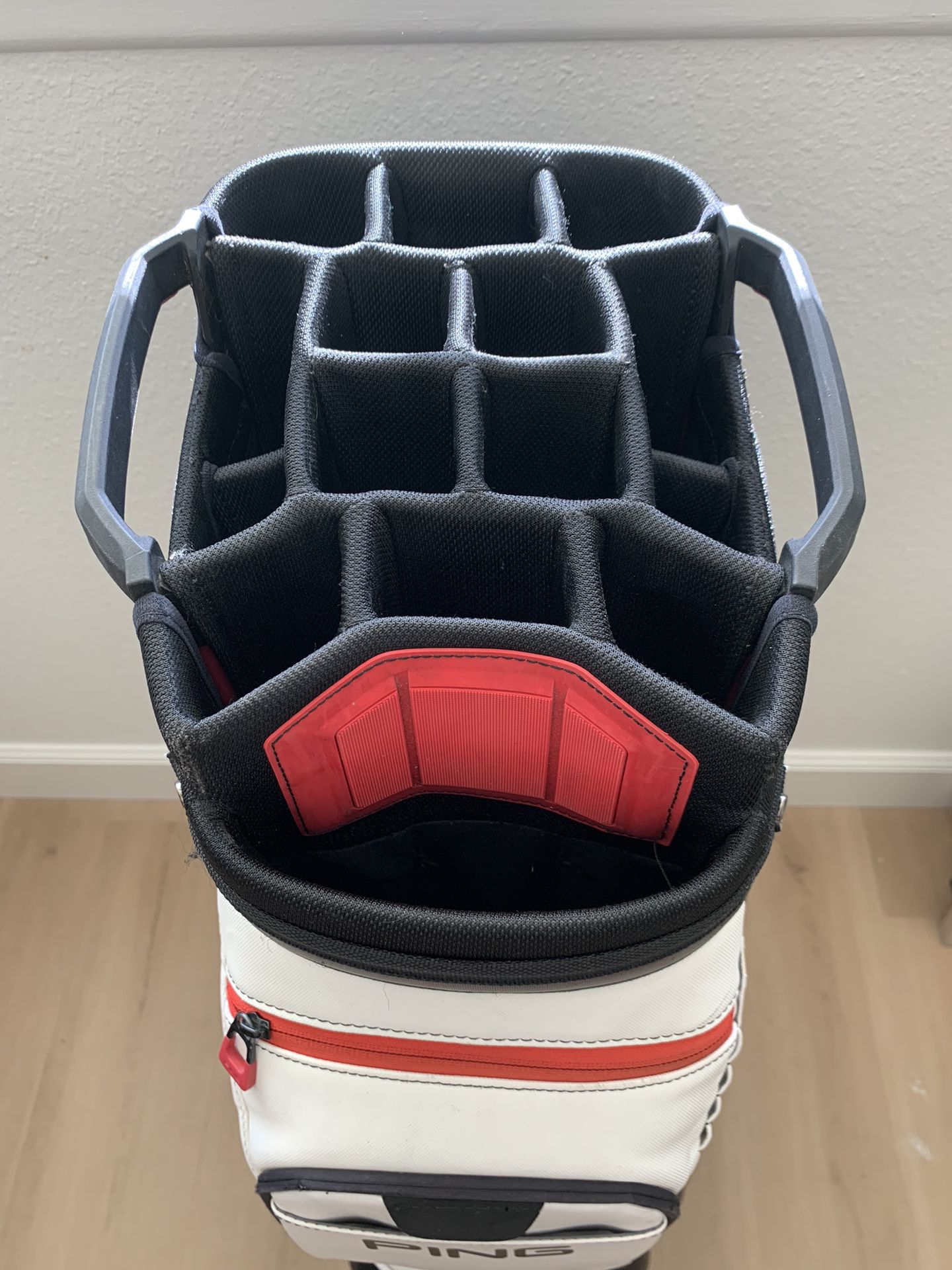 NEW Ghost Golf golf bag MAVERICK 7 way red for Sale in Los Angeles, CA -  OfferUp