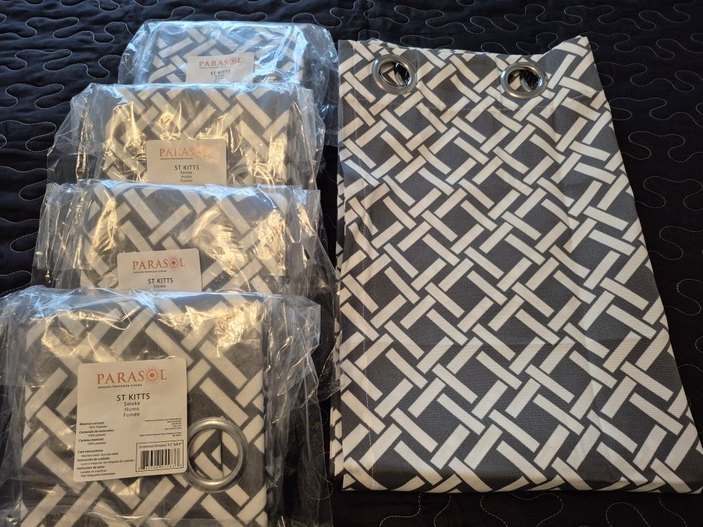 Curtains for Outdoors - S Hill Puyallup