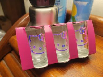 Hand Made hello kitty shot glasses