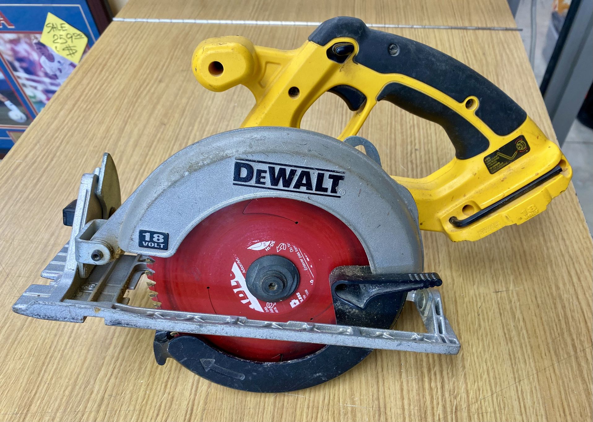 DeWalt DC390 18V Cordless 6-1/2" Circular Saw Type 1 Bare Tool - Tested