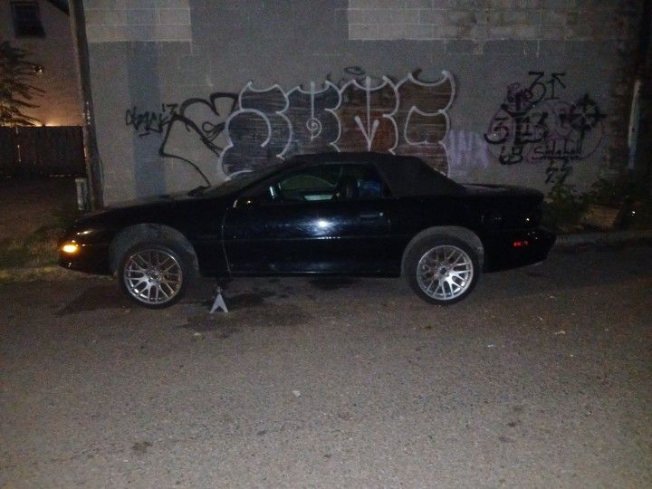 95 LT1 Z28 CONVERTIBLE CAMARO