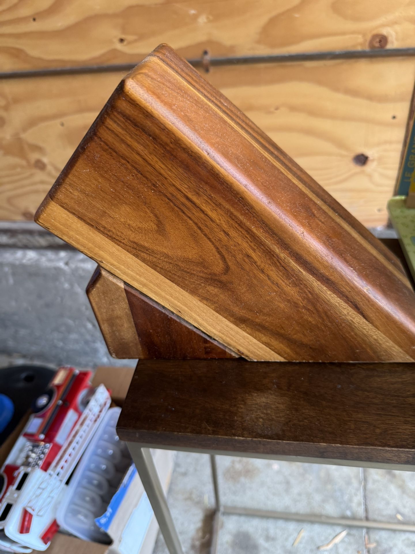 Wusthof 17 slot knife block