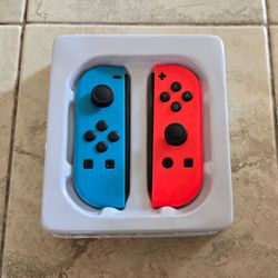 Switch JoyCon Controllers [Blue + Red]