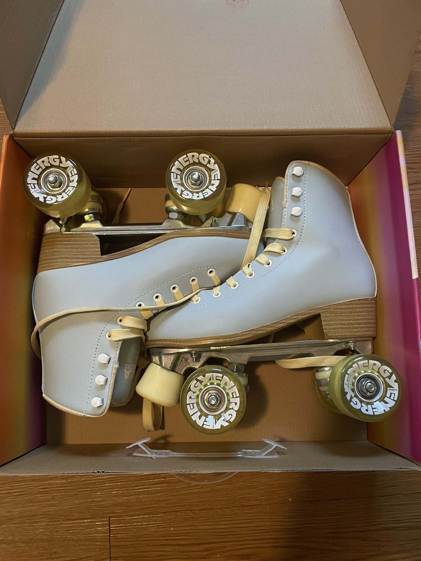 Impala Roller Skates 