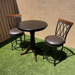 Wood Pub Style Table Dining Table with Swivel Chairs 