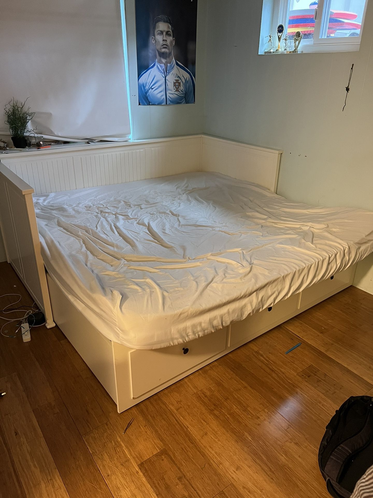 IKEA Pullout Day Bed