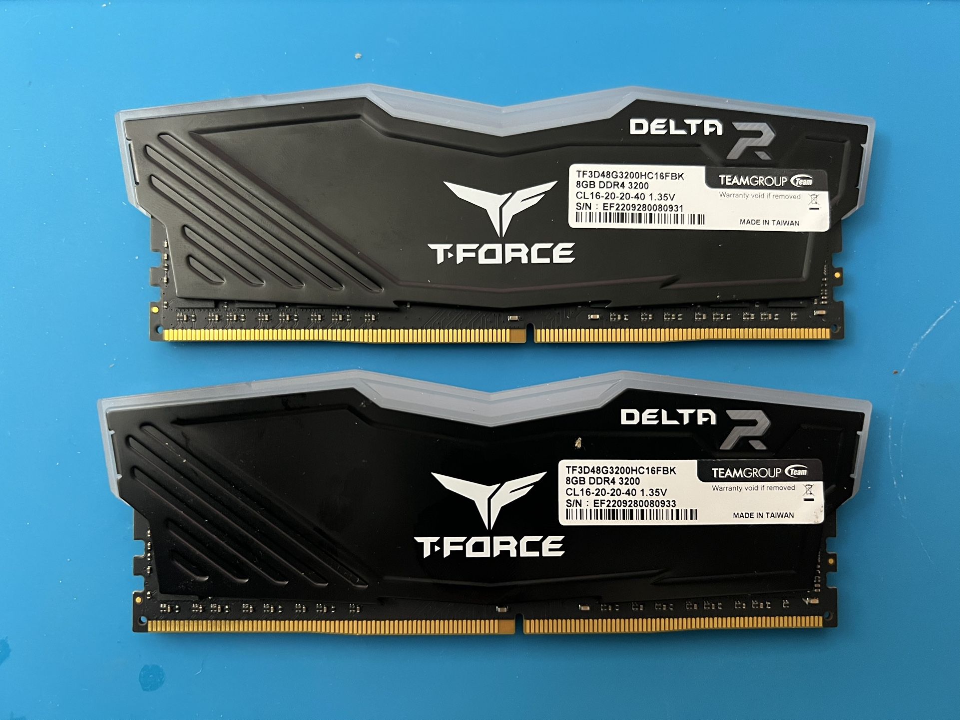 T-Force Delta RGB RAM DDR4 3200 16G (8*2)