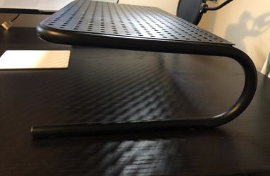 Laptop/monitor Stands