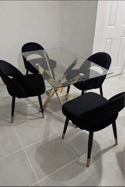 GOLD DINING TABLE 💛👑💛