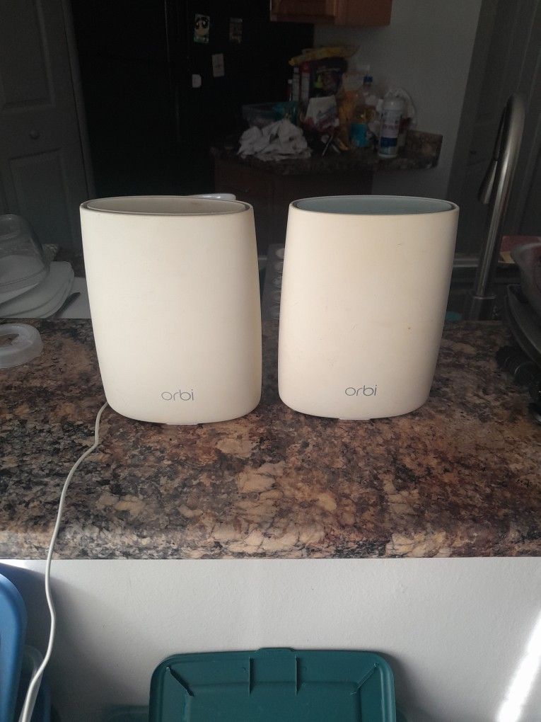2 Orbi Mesh Routers