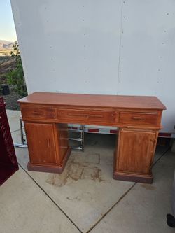 Solid Wood Desk see the pictures for size