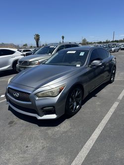 2015 Infiniti Q50