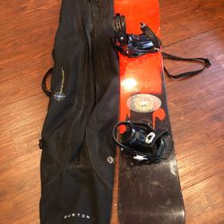 Snowboard, Bindings  $ Carry Case