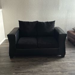 Black Leather, 2 Seater Couch 