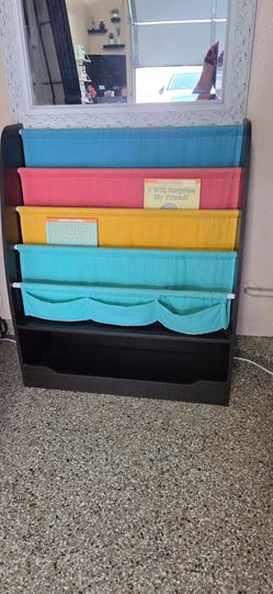 kids bookcase