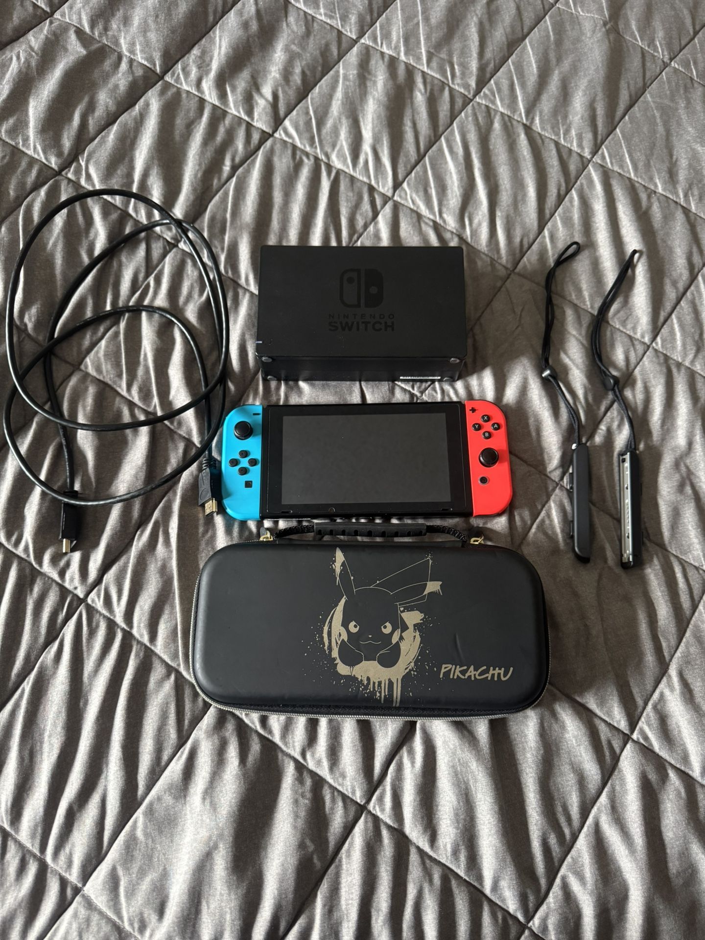 USED Switch 1 Console w/ Carrying Case