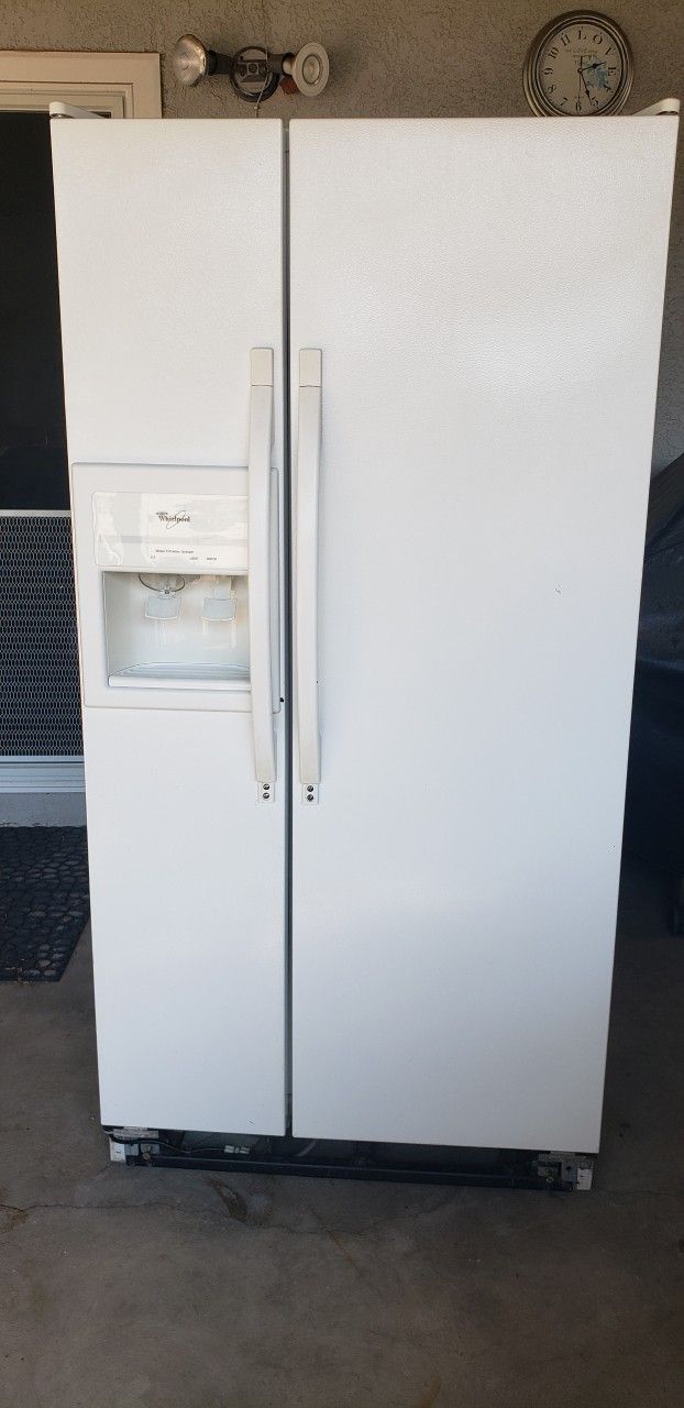 Whirlpool Side By Side Refrigerator 