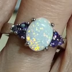 Size 6 New In Box Opal & Amethyst Ring! 💍💜
