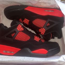 Jordan 4 Retro 