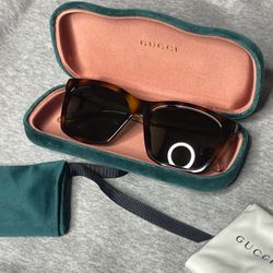 Gucci Women Sunglasses 