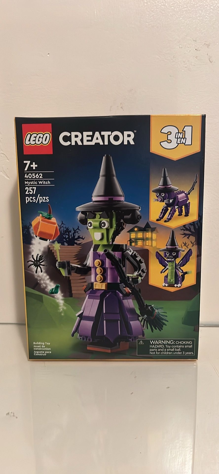 New / Sealed In Box - Lego GWP 3 in 1 Halloween Set!
