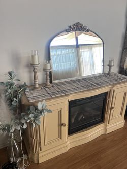 Refurbished hutch $200 obo $100 price drop