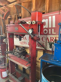 40 Ton Press