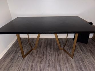 Dinning table