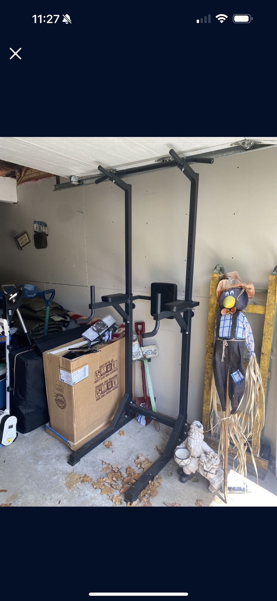 Pull up bar station