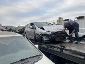 2010 Insight Honda For Parts With 90,000 Miles