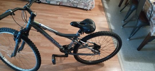 GT Aggressor Xs Mountain Bike