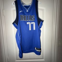 Luka Dallas Mavericks Jersey 
