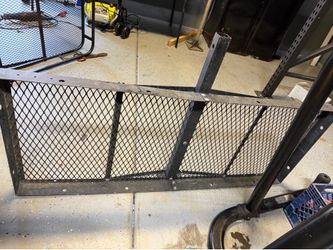 Cargo carrier