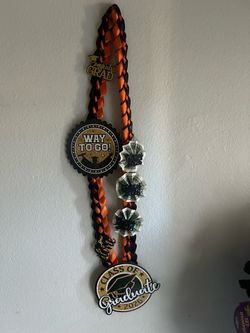Graduation leis