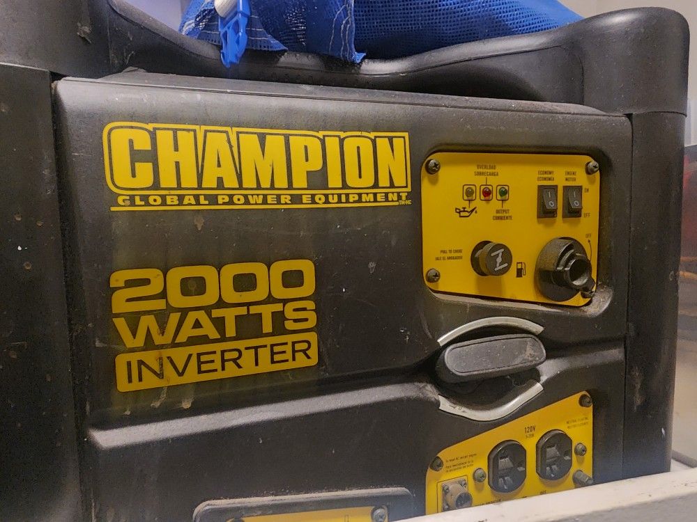 Champion 2000 Watt Inverter Generator