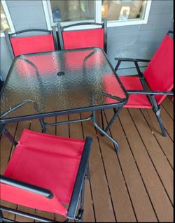 Outdoor Patio Table and Foldale Chair Set