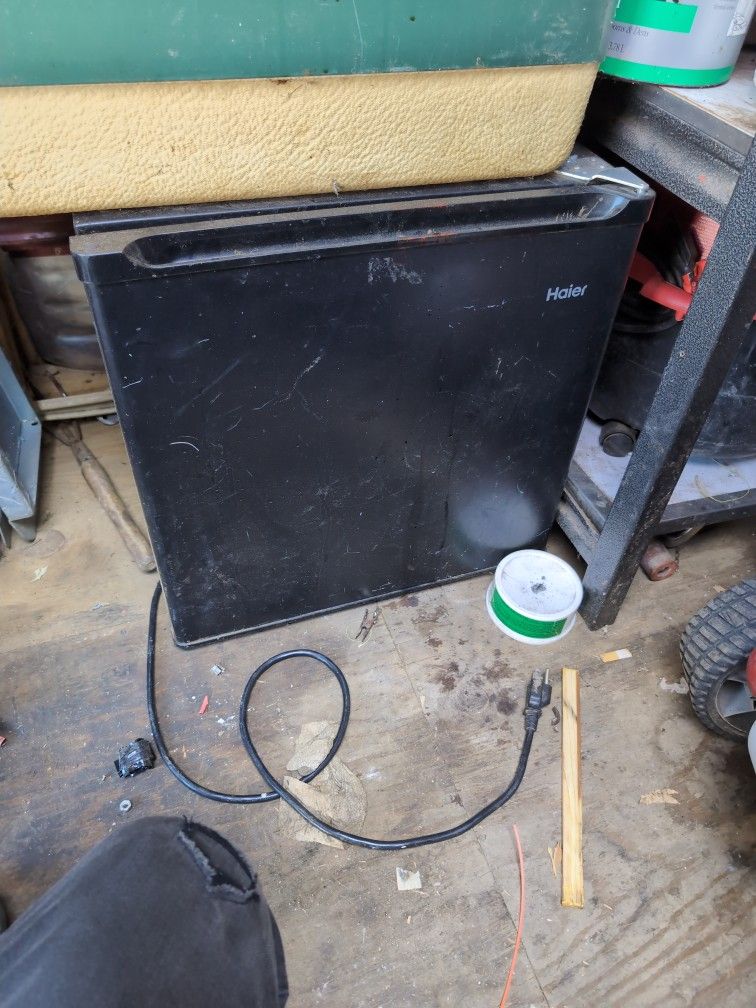 Mini Fridge