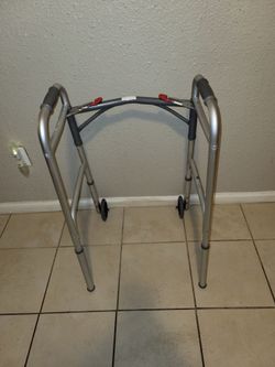 Collapsible walker