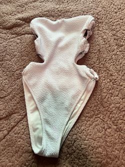 Bathing suit